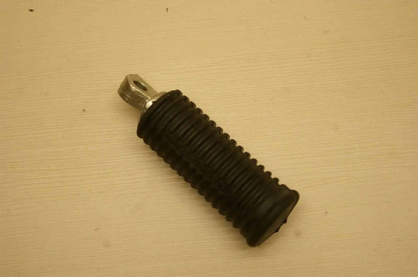 Harley Davidson Footrest Peg / Pedal